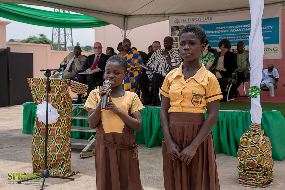 School pupils reciting a poem on the effects of malnutrition on children.