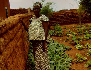 During her pregnancy, Denise’s sister-in-lawbenefitted from healthy produce grown in thehousehold garden.